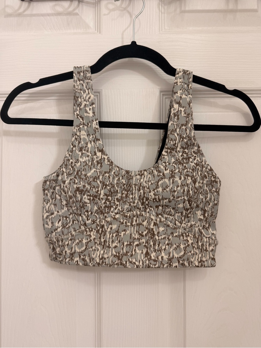 Varley Neutral Animal-Print Crop Tank in Beige and Light Gray
